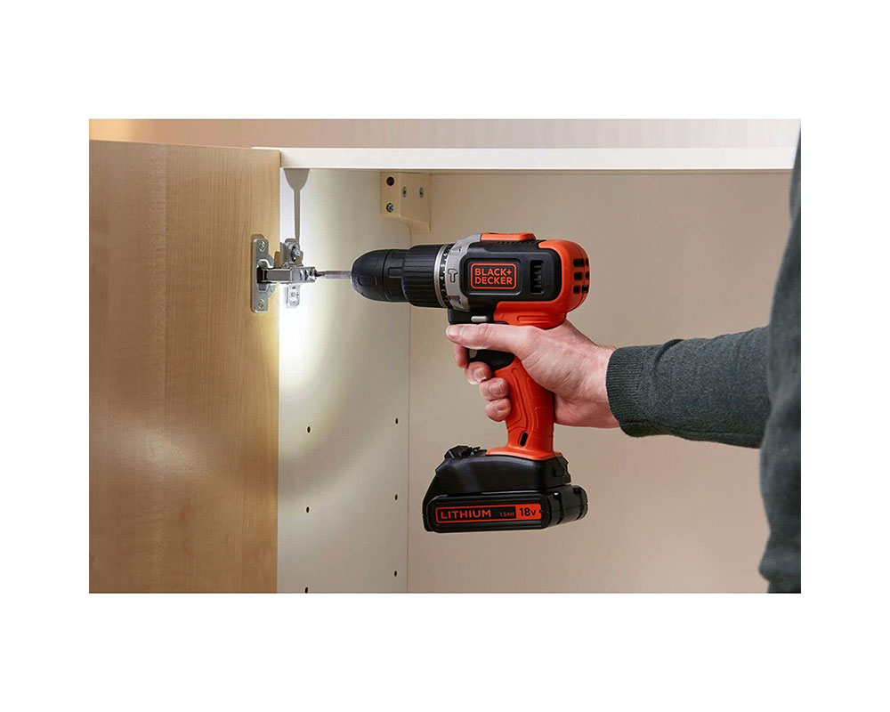 BLACK&DECKER CORDLESS HAMMER DRILL, 18V ORANGE/BLACK